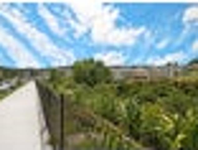 Flat Bush, 2 bedrooms, $650 pw
