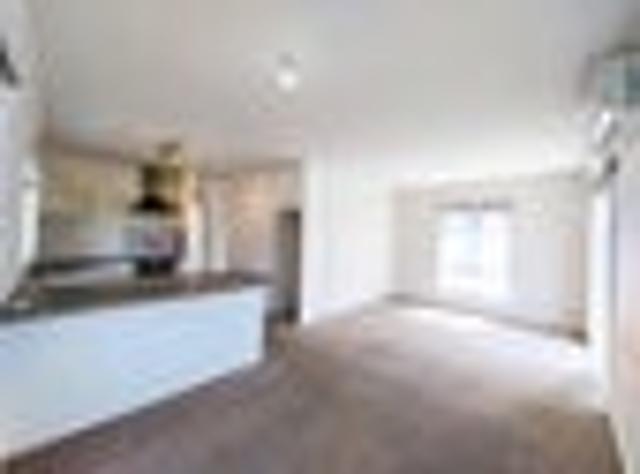 Flat Bush, 2 bedrooms, $650 pw
