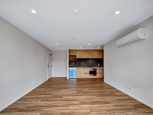 flat bush, 2 bedrooms