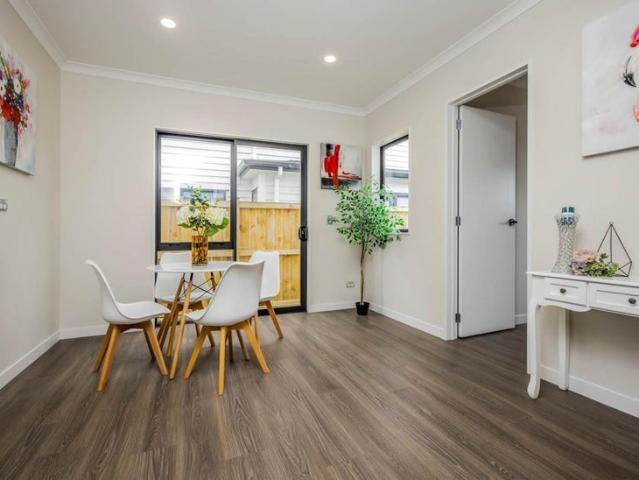 flat bush, 2 bedrooms