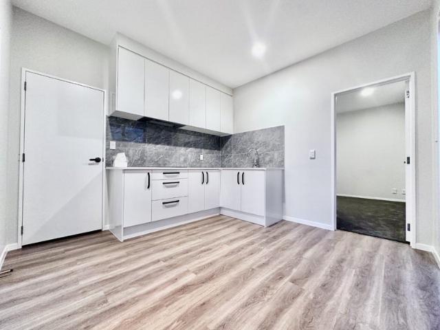 flat bush, 2 bedrooms