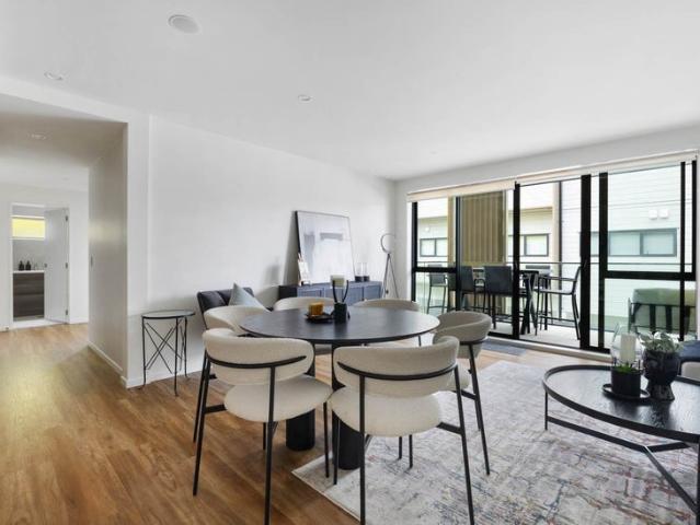 flat bush, 2 bedrooms