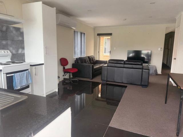 flat bush, 2 bedrooms