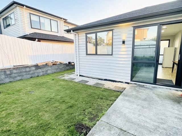Flat Bush, 2 bedrooms