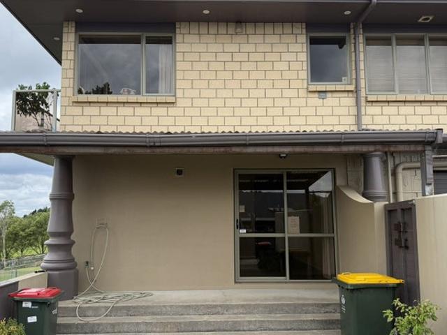 flat bush, 2 bedrooms
