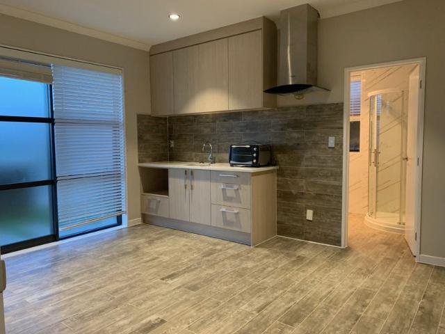 flat bush, 2 bedrooms