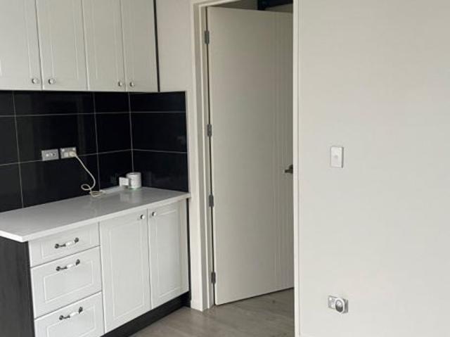 flat bush, 2 bedrooms