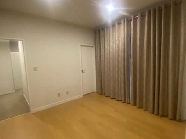 flat bush, 2 bedrooms