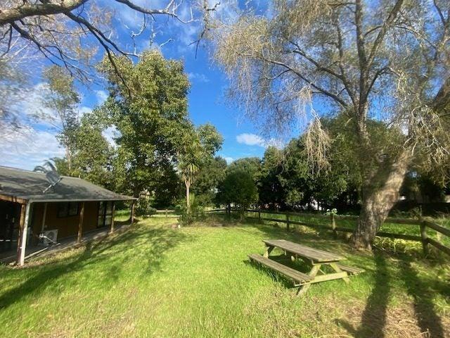 flat bush, 2 bedrooms