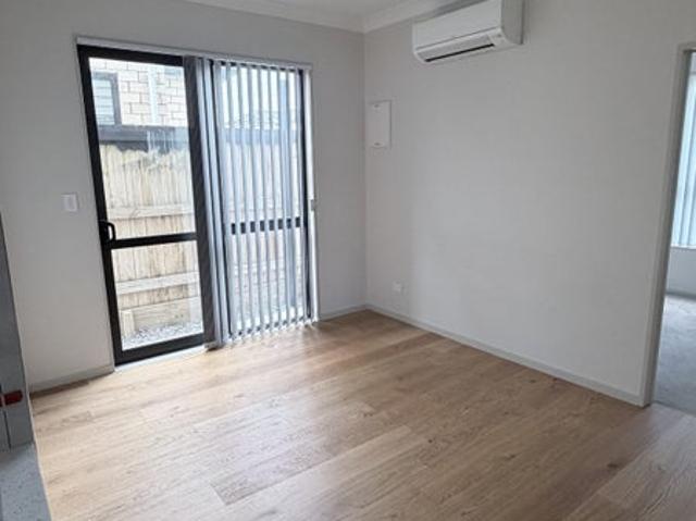 flat bush, 2 bedrooms