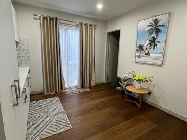 flat bush, 2 bedrooms