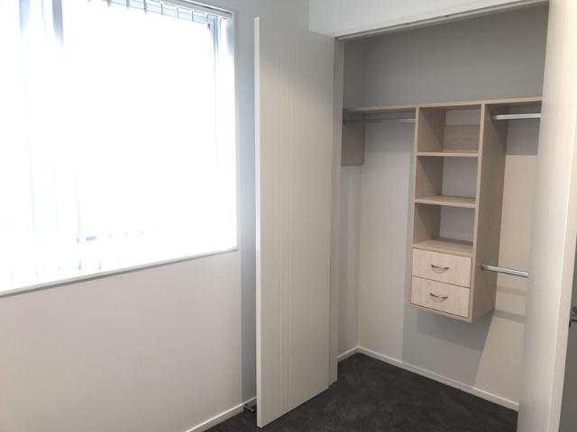 flat bush, 2 bedrooms