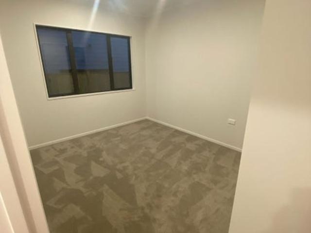 flat bush, 2 bedrooms