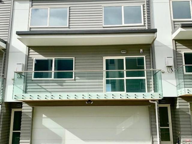 flat bush, 4 bedrooms