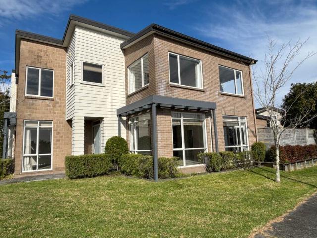 flat bush, 4 bedrooms