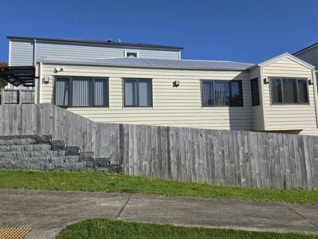 flat bush, 4 bedrooms
