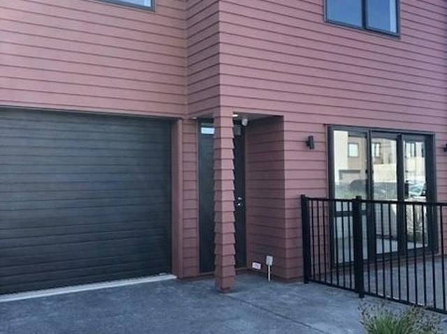 flat bush, 4 bedrooms