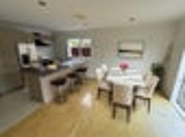 Flat Bush, 4 bedrooms, $820 pw