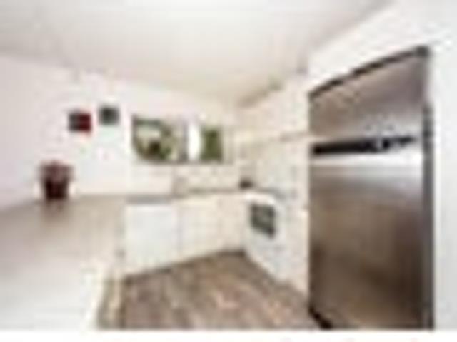 Flat Bush, 4 bedrooms, $820 pw