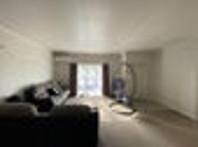 Flat Bush, 4 bedrooms, $850 pw