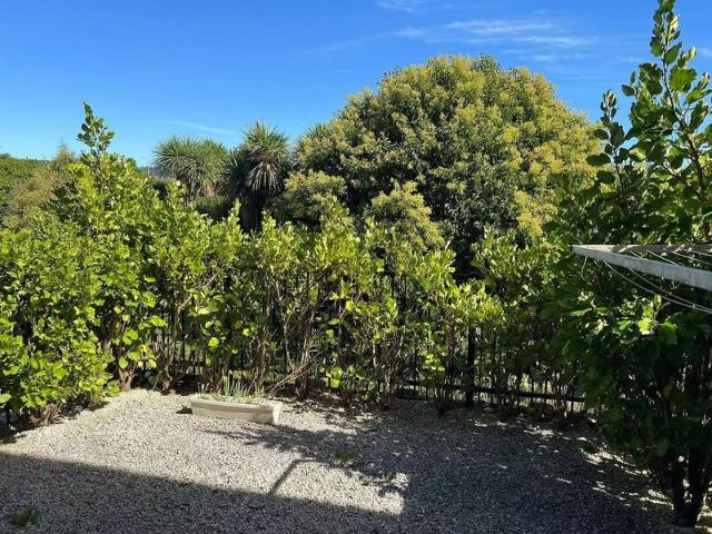 flat bush, 4 bedrooms