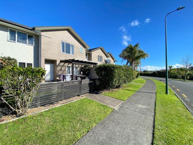 flat bush, 4 bedrooms
