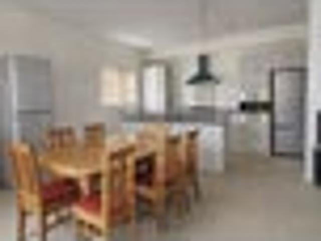 Flat Bush, 5 bedrooms, $800 pw