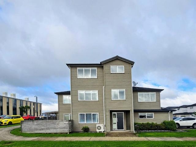 flat bush, 5 bedrooms