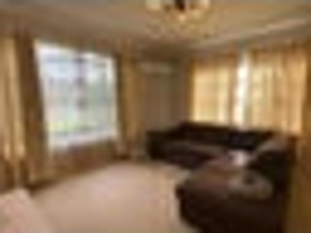 Flat Bush, 5 bedrooms, $980 pw