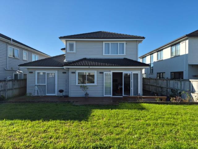 flat bush, 5 bedrooms