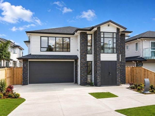 flat bush, 6+ bedrooms