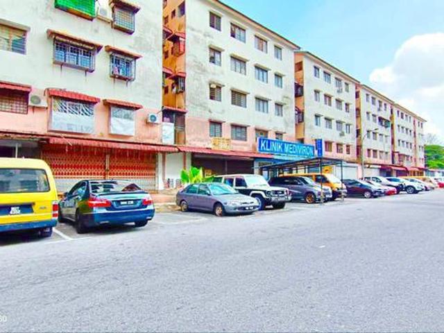 Flat Baiduri Bandar Tasik Kesuma For Sale