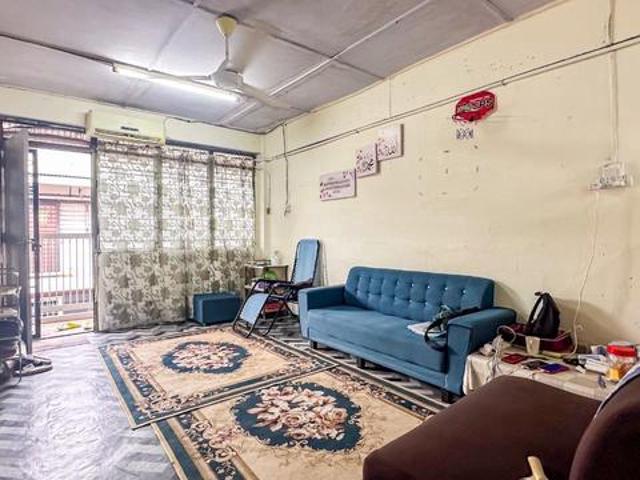 Flat Bandar Penggaram Batu Pahat for sale