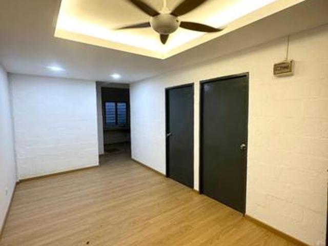 Flat bangi jaya taman bangi jaya semenyih fully reno full loan