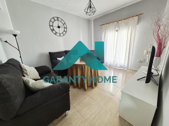 Flat Caceres REYES HUERTAS