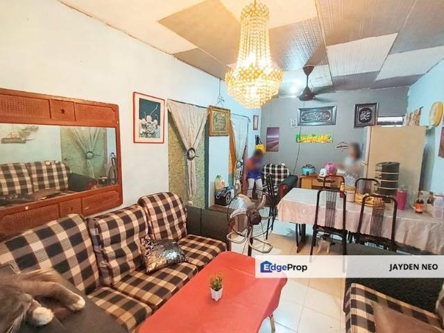 Flat Cempaka 27