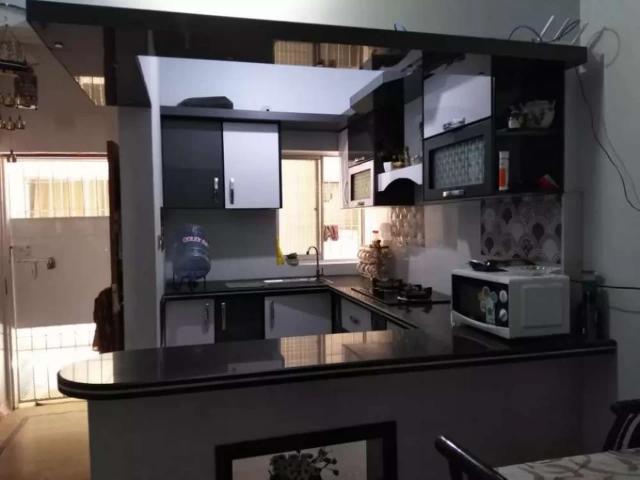Flat Chance 2bed d/ well maintain 1000sqft Bl 16A 7th 46 lacs Karachi Gulshan E Iqbal Block 13 ID 16166