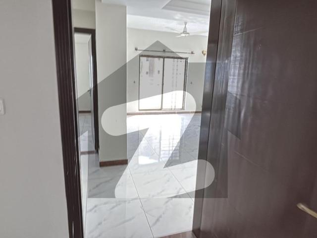 10 Marla Flat Is Available For Rent Askari 14