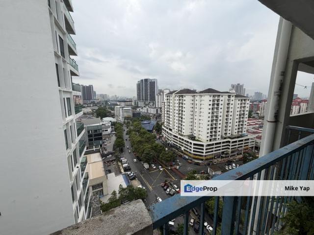 Flat Danau Kota