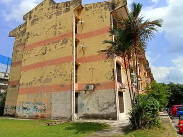 Flat Dato Ahmad Razali Ampang