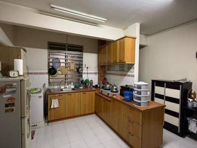 FLAT DESA CEMARAFull LOAN AVAILABLE FULLY FURNISHED BOOKING 1K