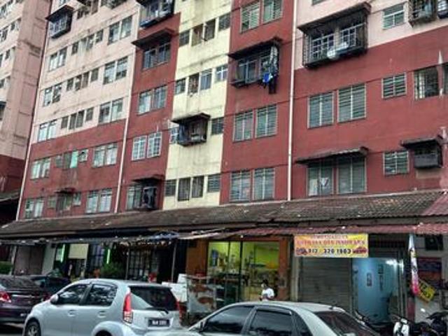 Flat Desa Mentari Blok 4 Petaling Jaya utk Jual Kediaman Mampu Milik