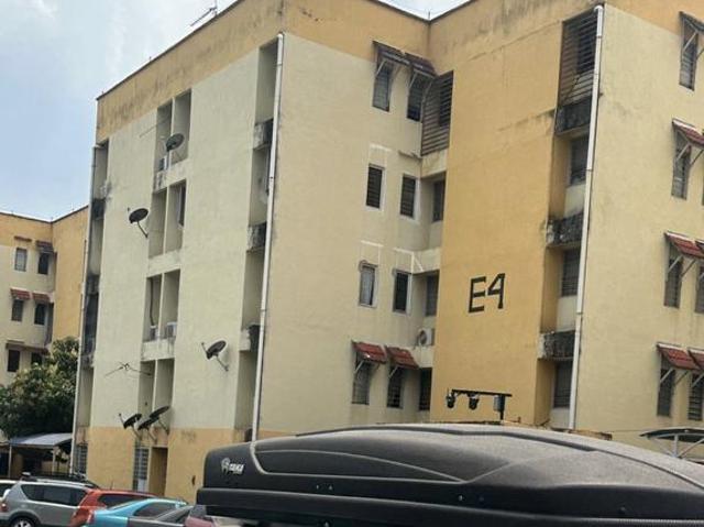 Flat Desa Pandan KL 3 Bilik Untuk Dijual Nego