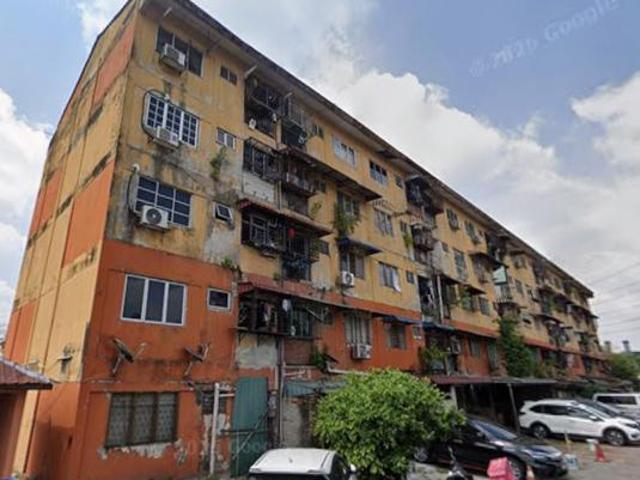 Flat Desa Ria Petaling Jaya 650sfBelow MarketNo DownPayment
