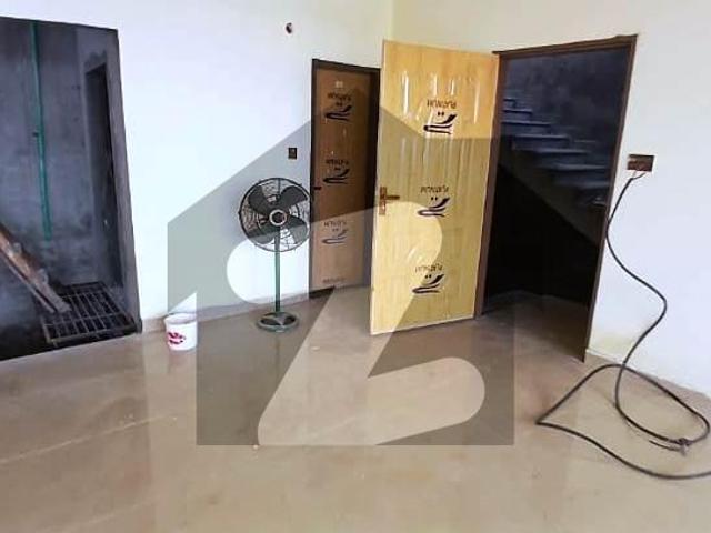 Flat For Rent at Valencia Town Lahore Valencia Housing Society