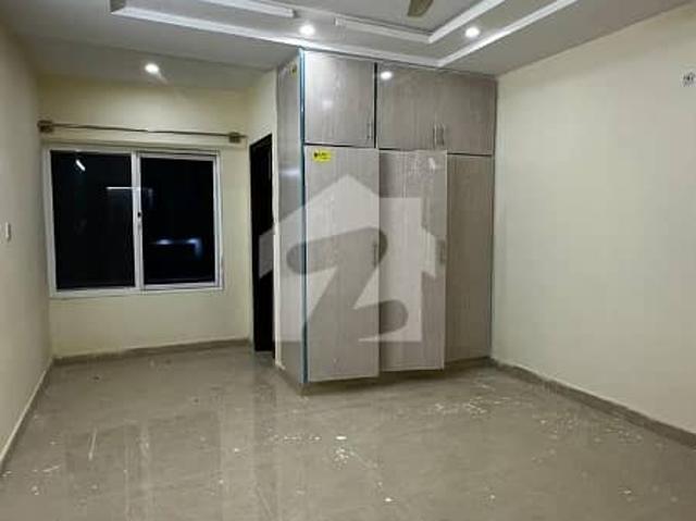 Flat For Rent Bani Gala