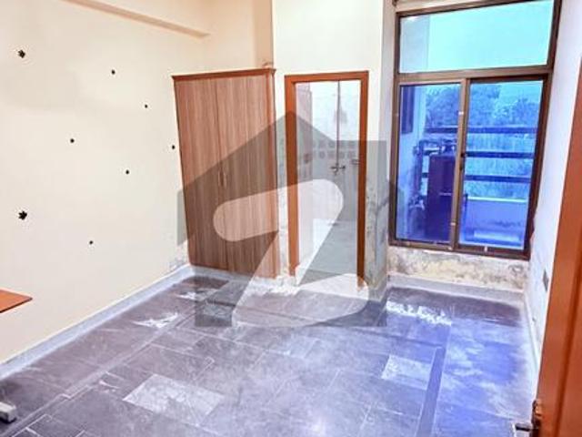 Flat for rent bani gala Islamabad Bani Gala