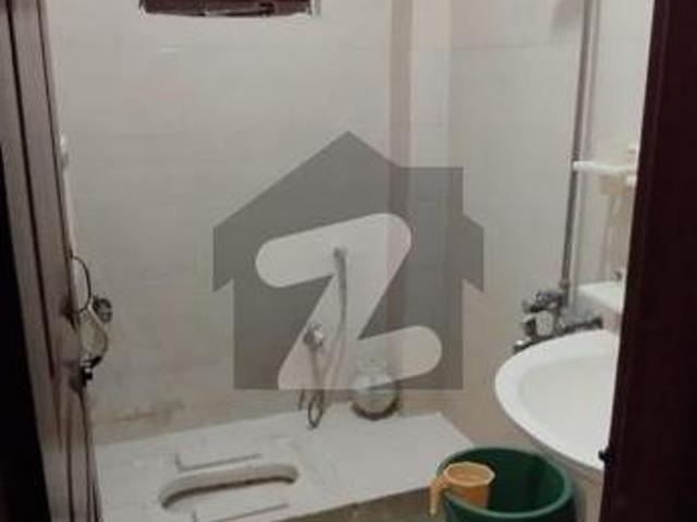FLAT FOR RENT Ghauri Town Phase 4B
