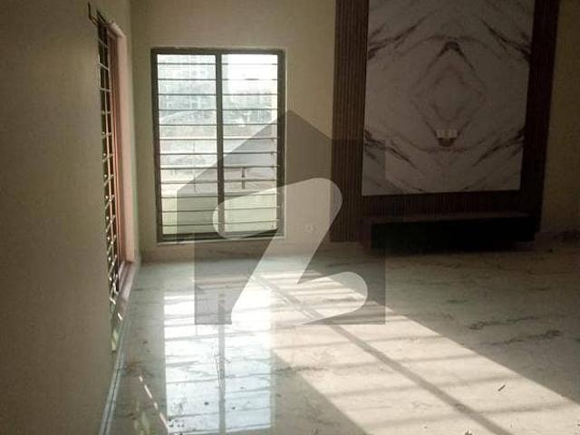 Flat For Rent In Askari XI Sector B Lahore
