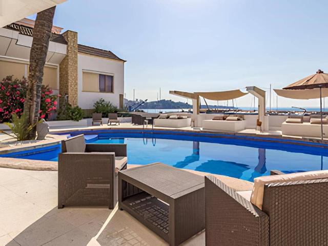 Flat for rent in Cala Mayor, Palma de Mallorca, Mallorca